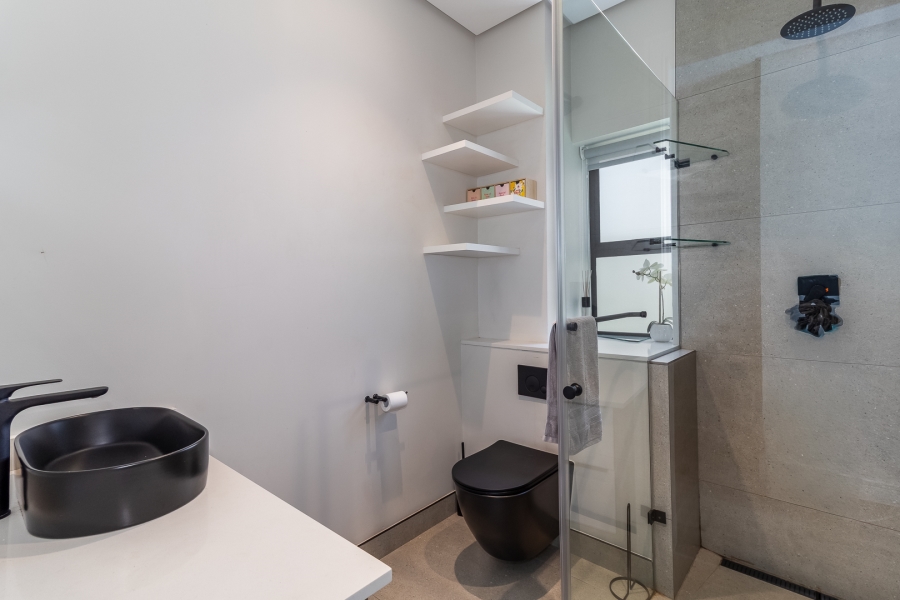 6 Bedroom Property for Sale in Pearl Valley at Val de Vie Western Cape